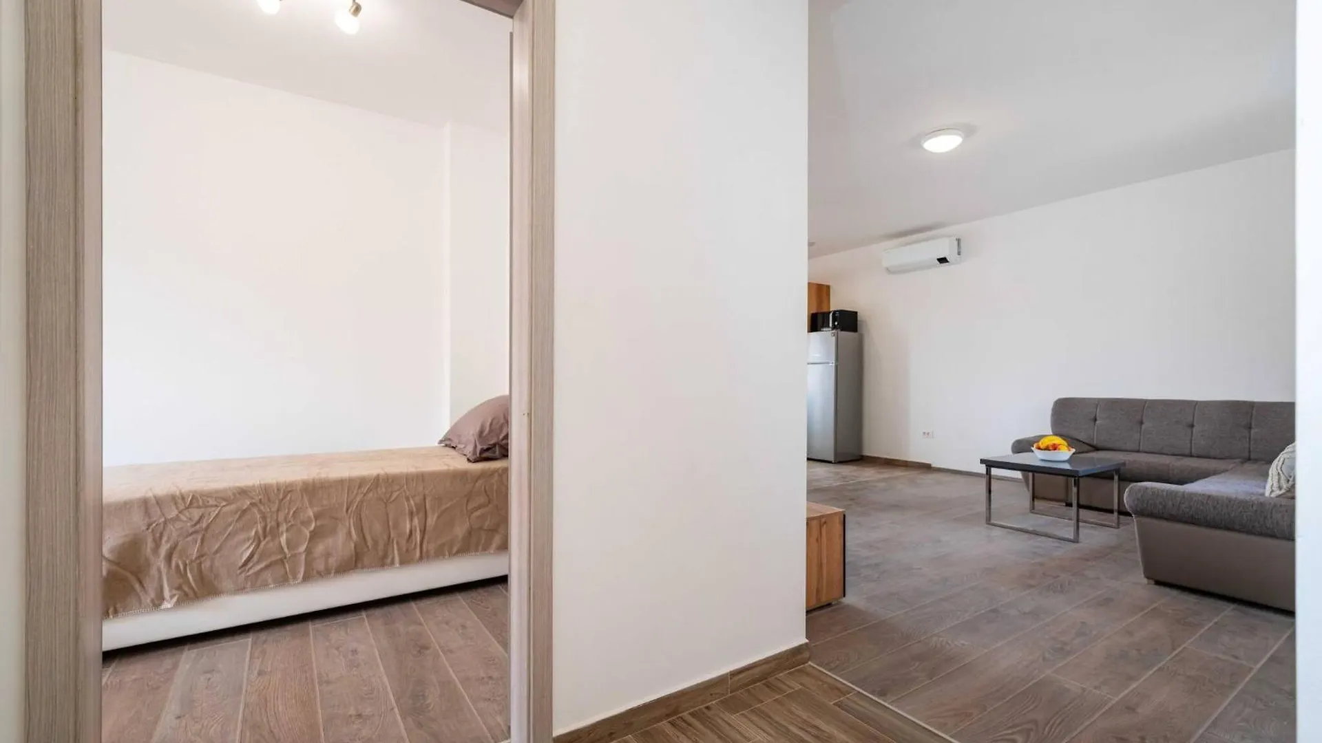 My Dalmatia - Apartment Blagdan One With Private Parking Zadar
