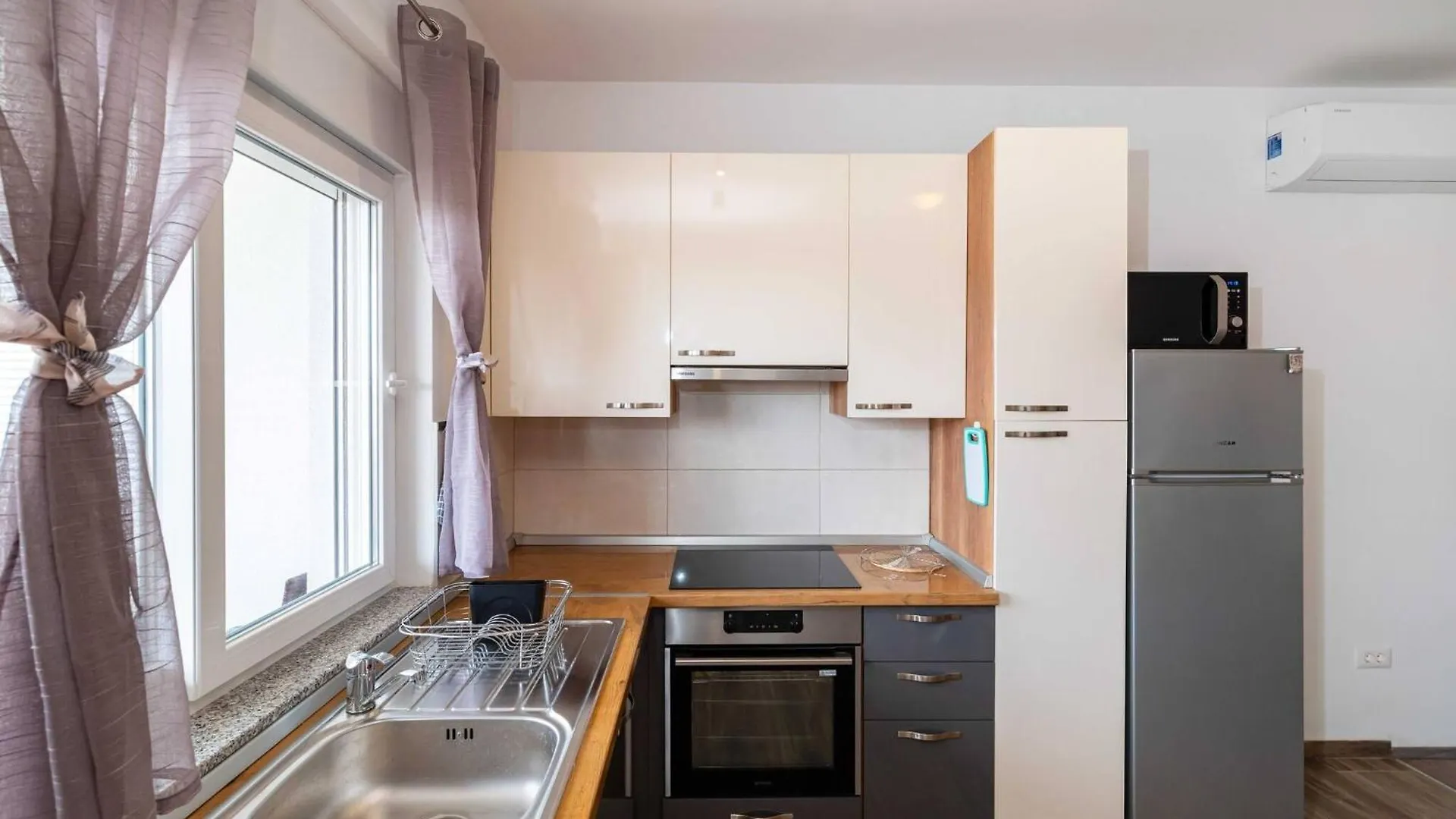 My Dalmatia - Apartment Blagdan One With Private Parking Zadar
