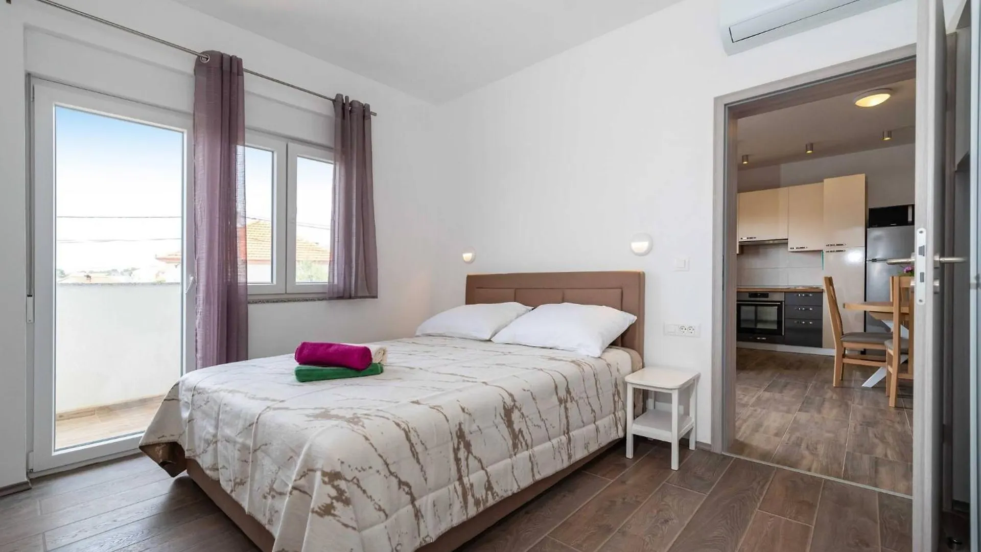 My Dalmatia - Apartment Blagdan One With Private Parking Zadar